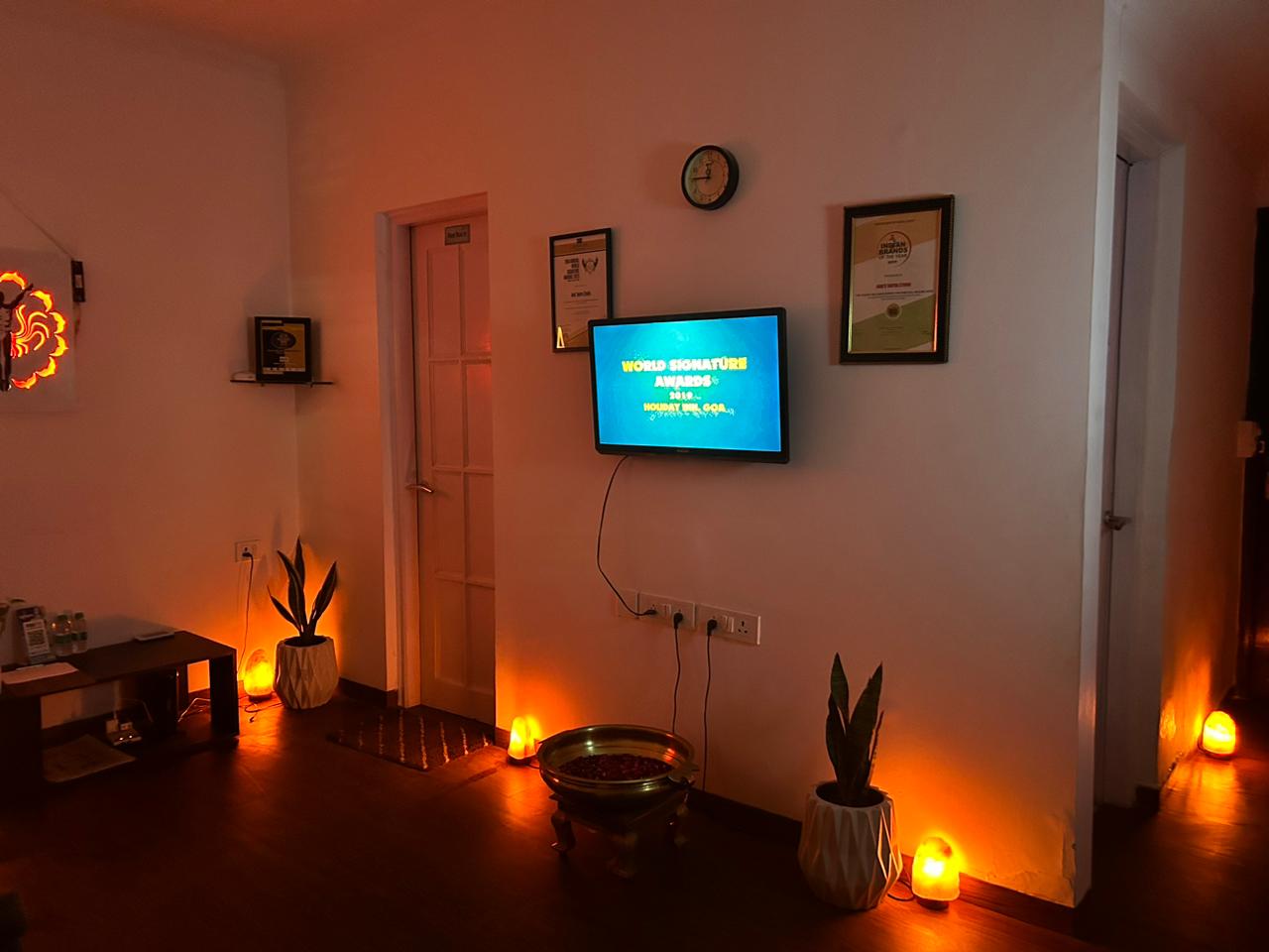 Ambient Decor Elements